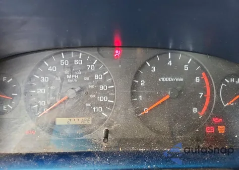 2001 Nissan Frontier Xe z USA, uszkodzony, nr VIN 1N6DD21S01C322927